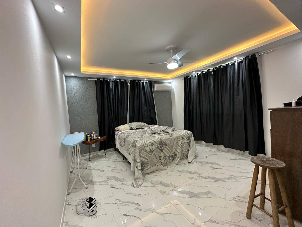 Casa para alugar com 2 quartos, 315m² - Foto 2