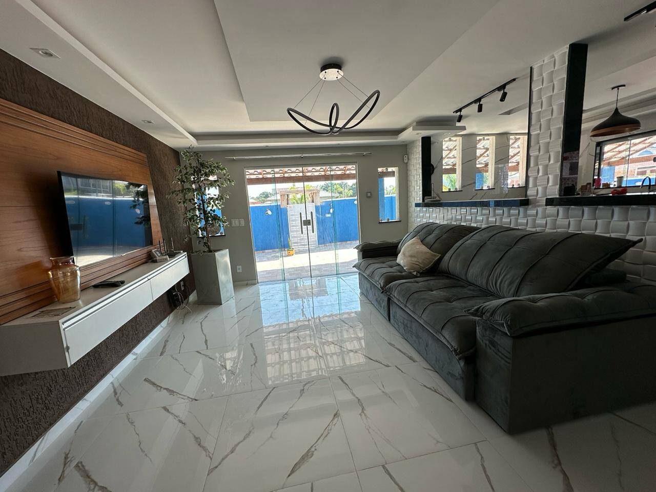 Casa para alugar com 2 quartos, 315m² - Foto 11