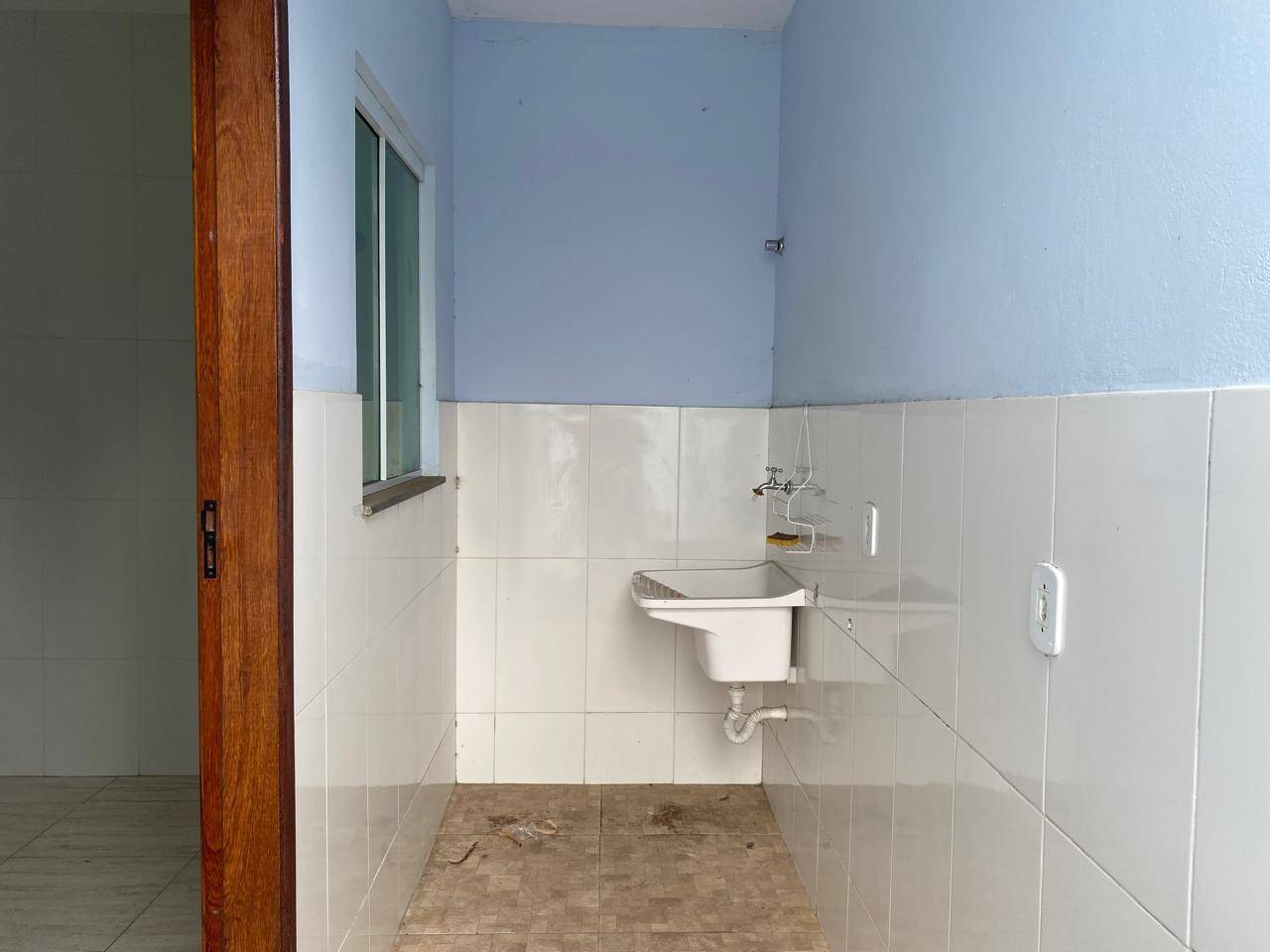 Casa para alugar com 2 quartos, 70m² - Foto 6
