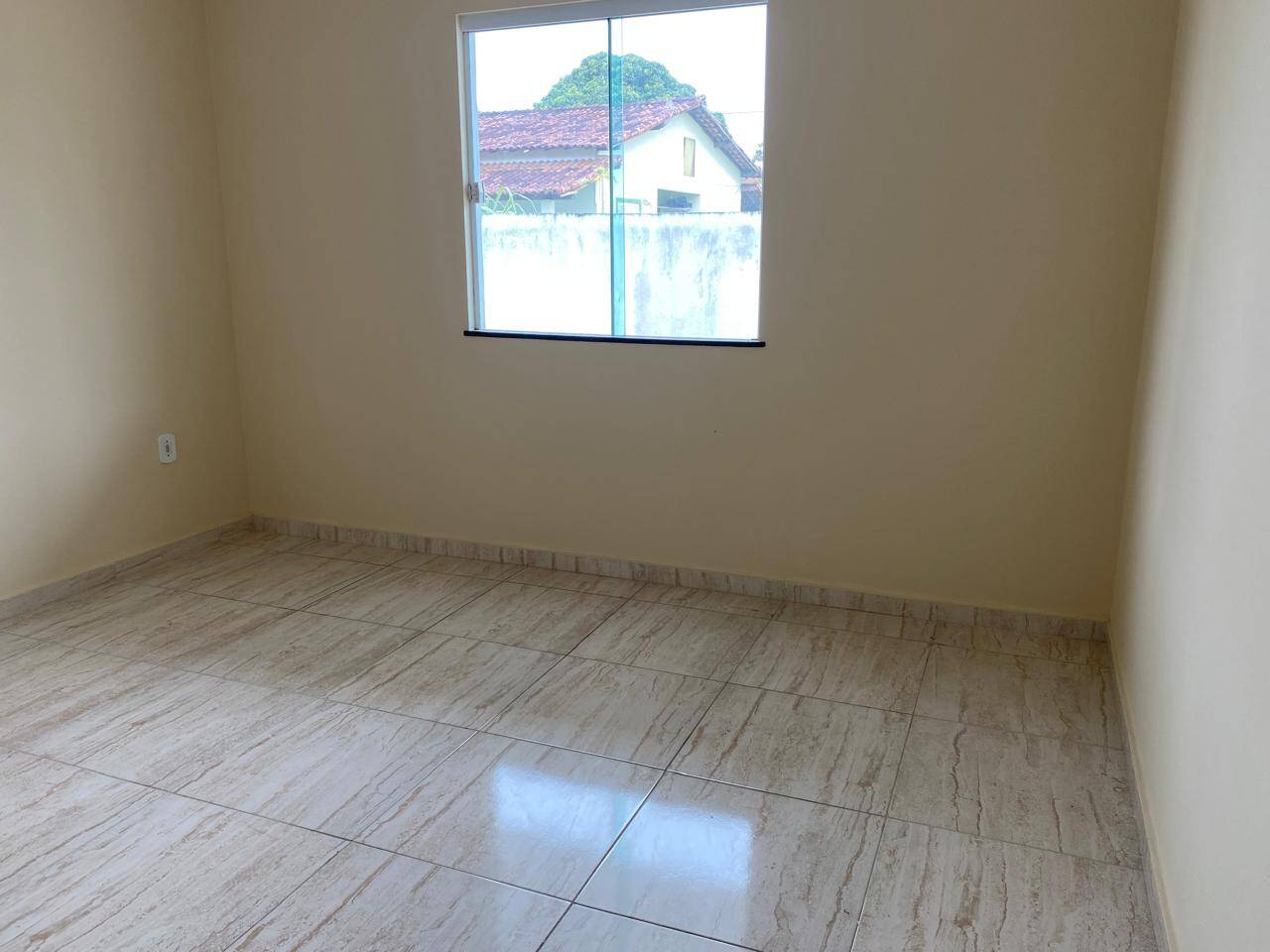 Casa para alugar com 2 quartos, 70m² - Foto 4