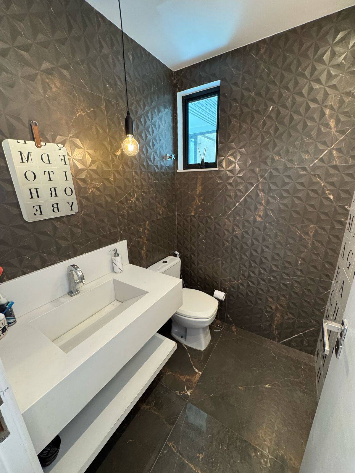 Casa à venda com 4 quartos, 326m² - Foto 8