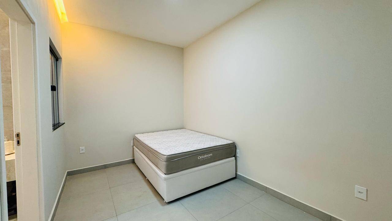 Casa à venda com 2 quartos, 60m² - Foto 9