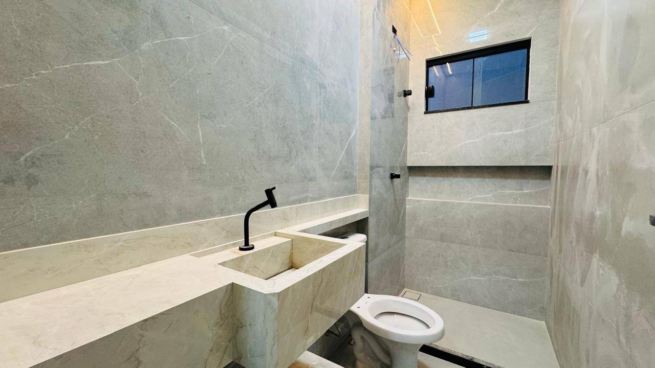 Casa à venda com 2 quartos, 60m² - Foto 5