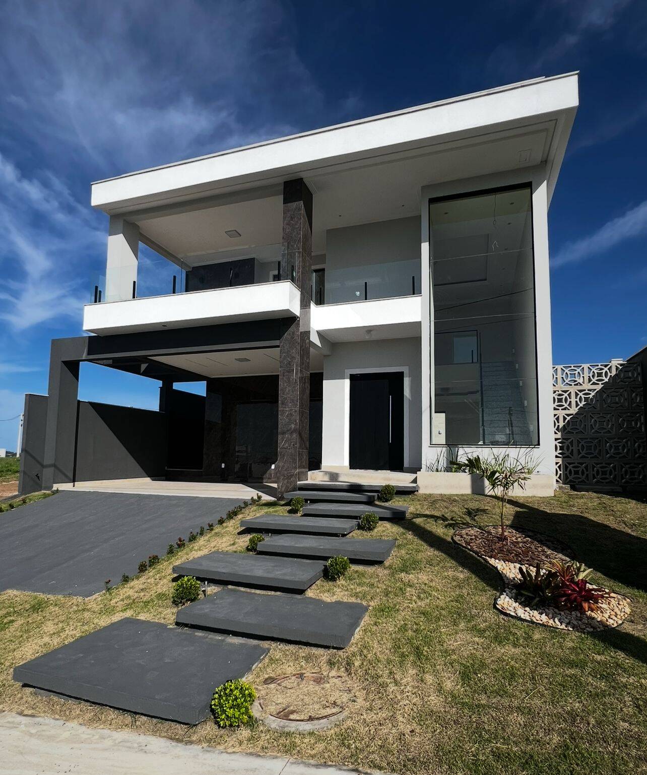 Casa de Condomínio, 4 quartos - Foto 1