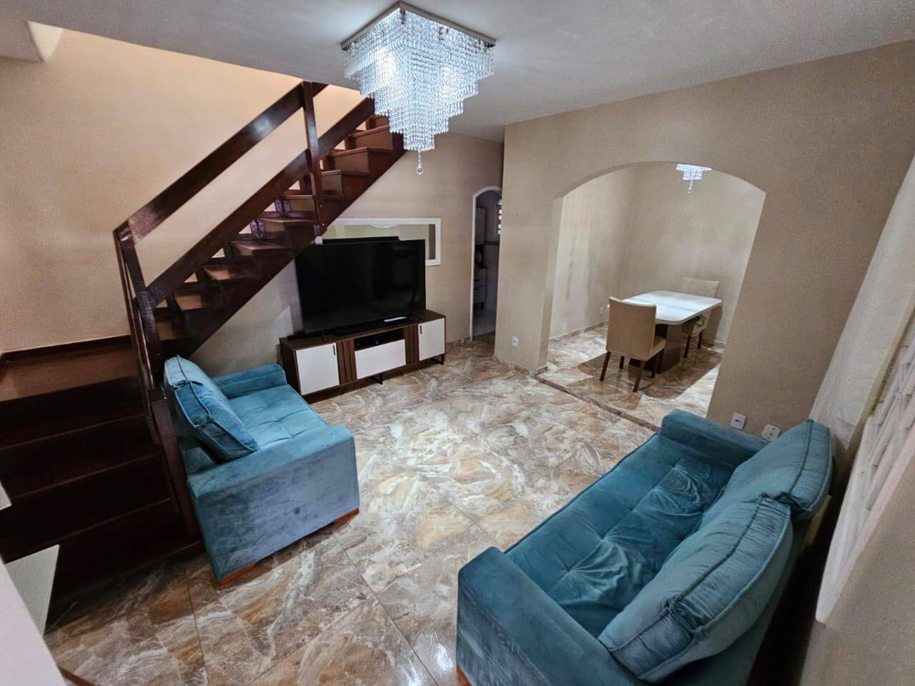 Casa à venda com 3 quartos, 76m² - Foto 6
