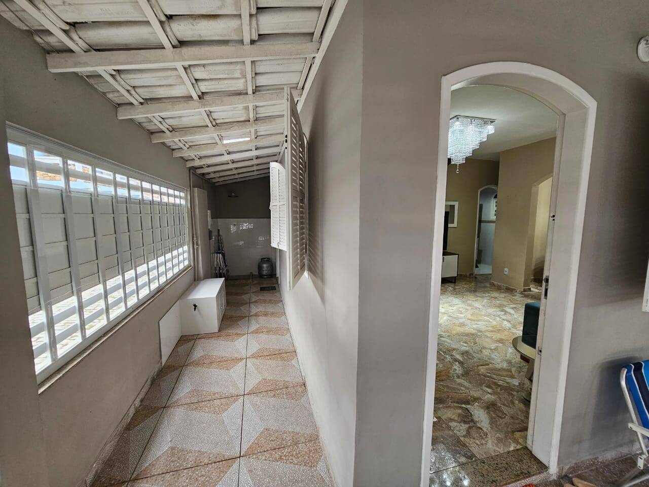 Casa à venda com 3 quartos, 76m² - Foto 14