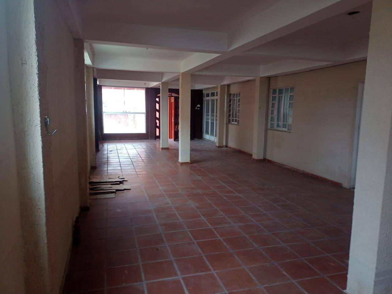Casa para alugar com 4 quartos, 515m² - Foto 20