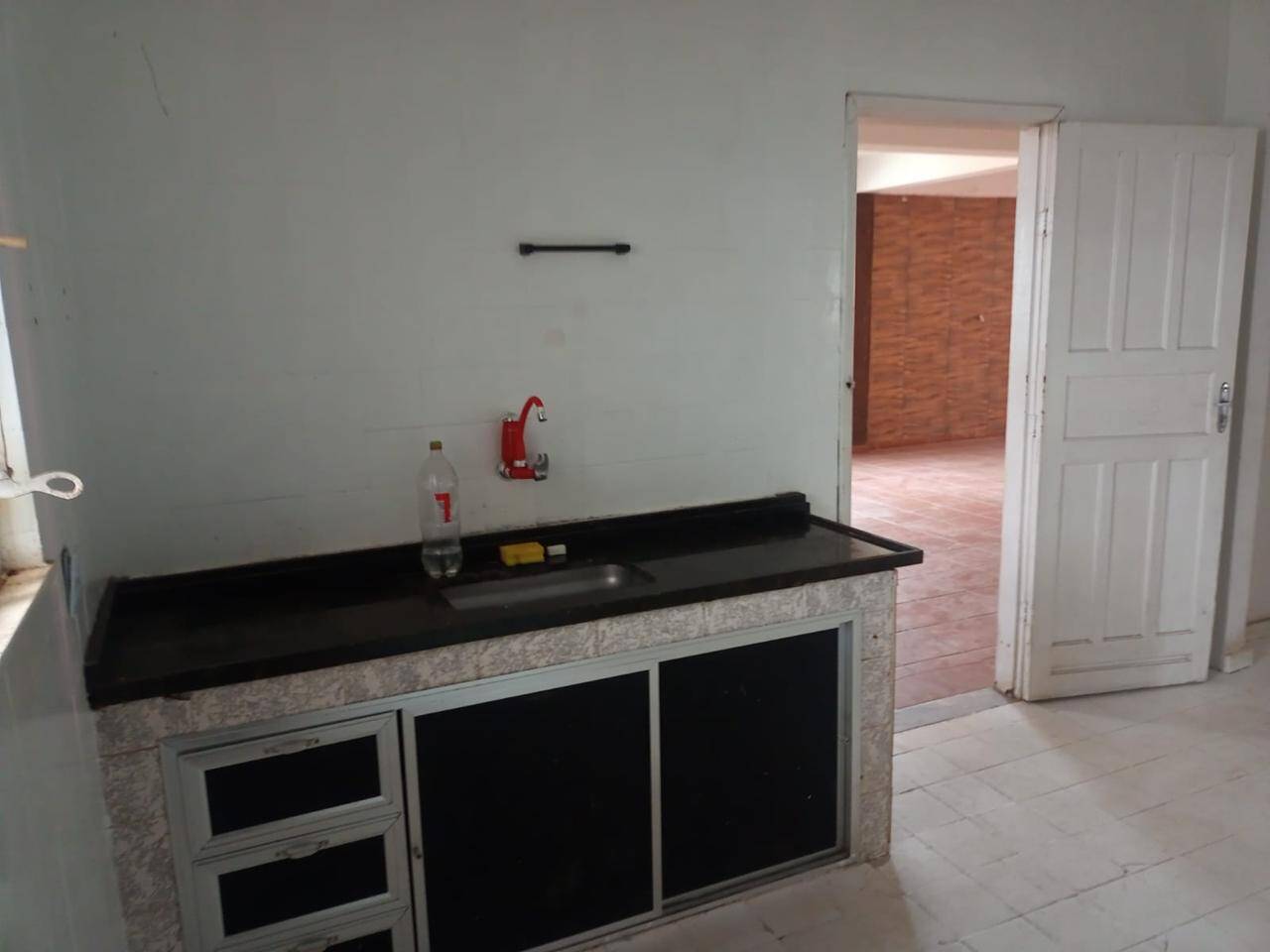 Casa para alugar com 4 quartos, 515m² - Foto 9