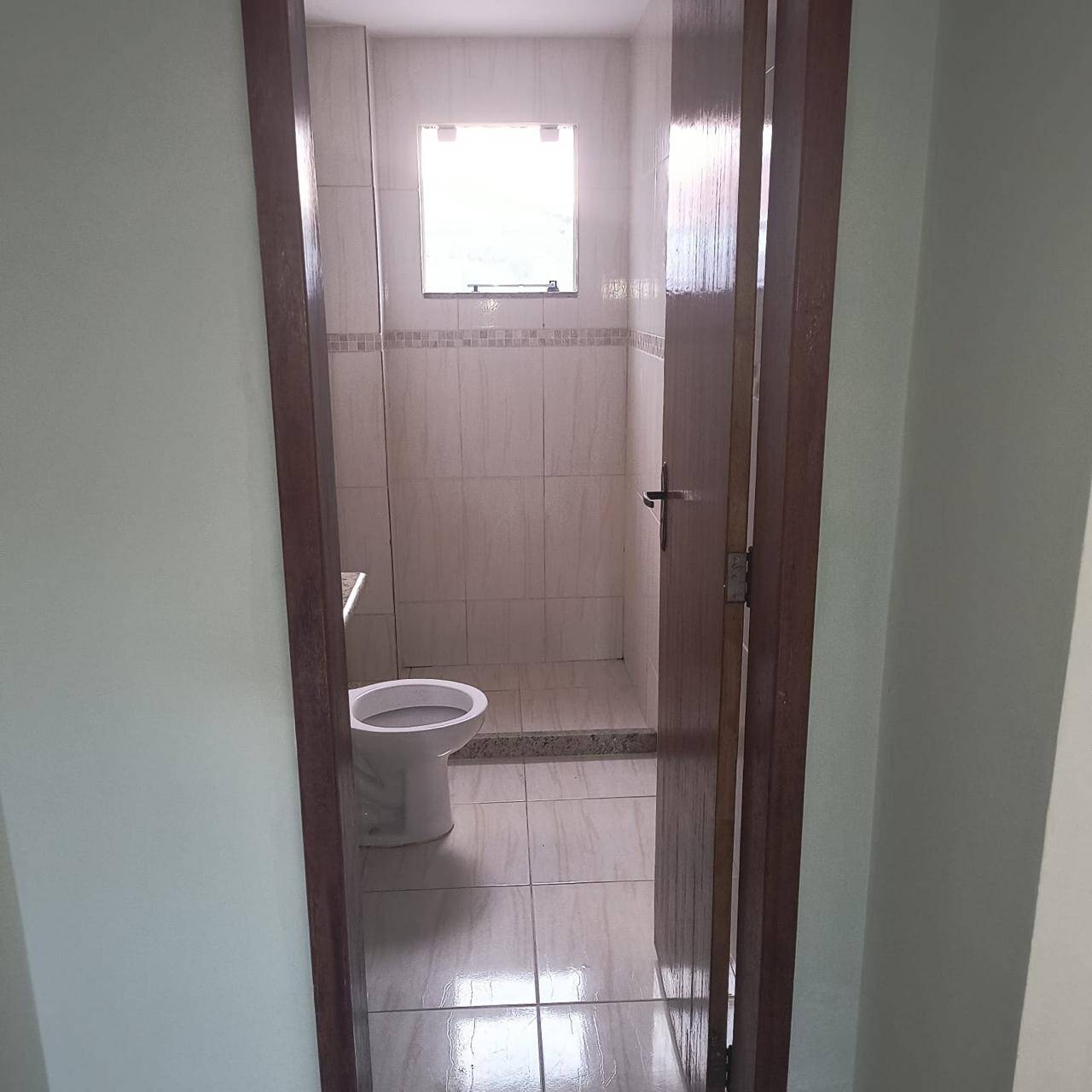 Casa à venda com 2 quartos, 75m² - Foto 11