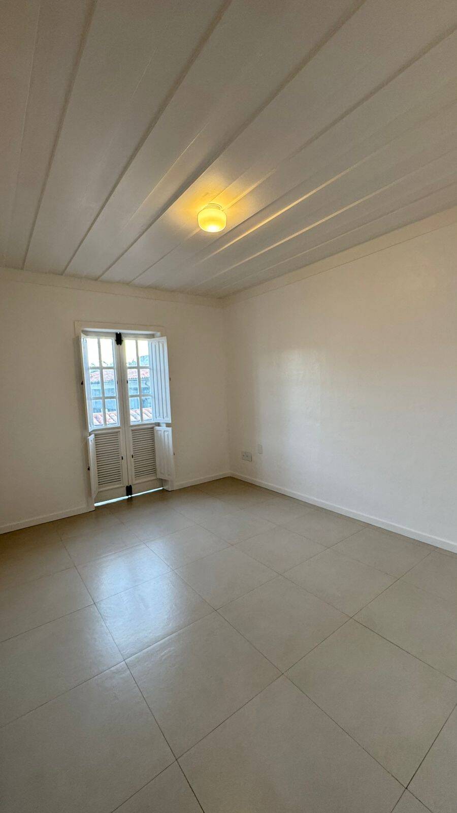Casa para alugar com 5 quartos, 450m² - Foto 6