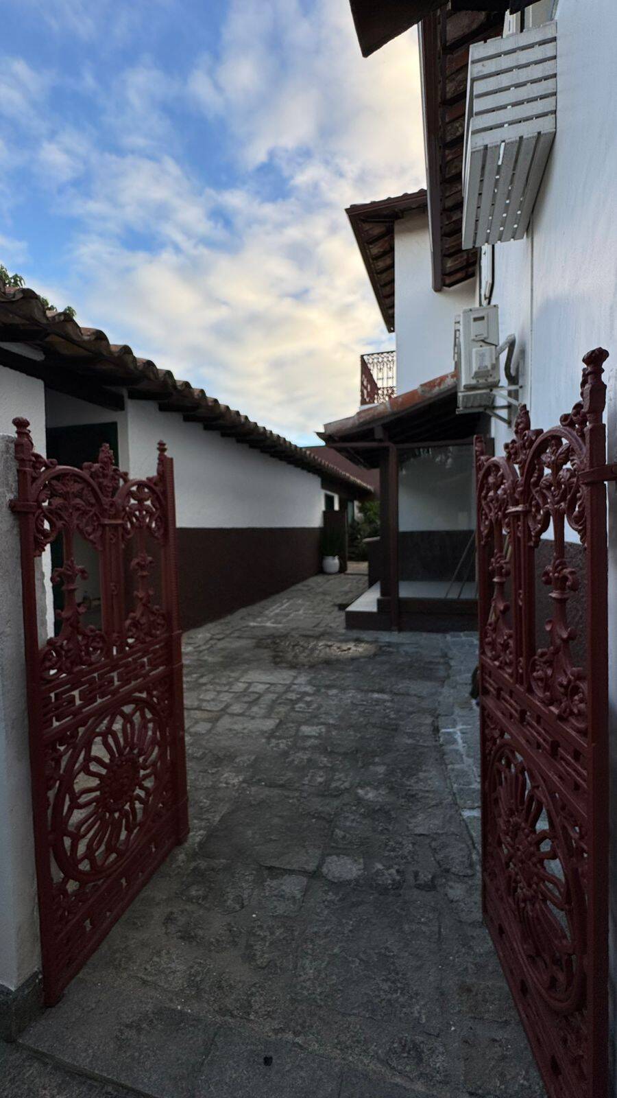 Casa para alugar com 5 quartos, 450m² - Foto 24