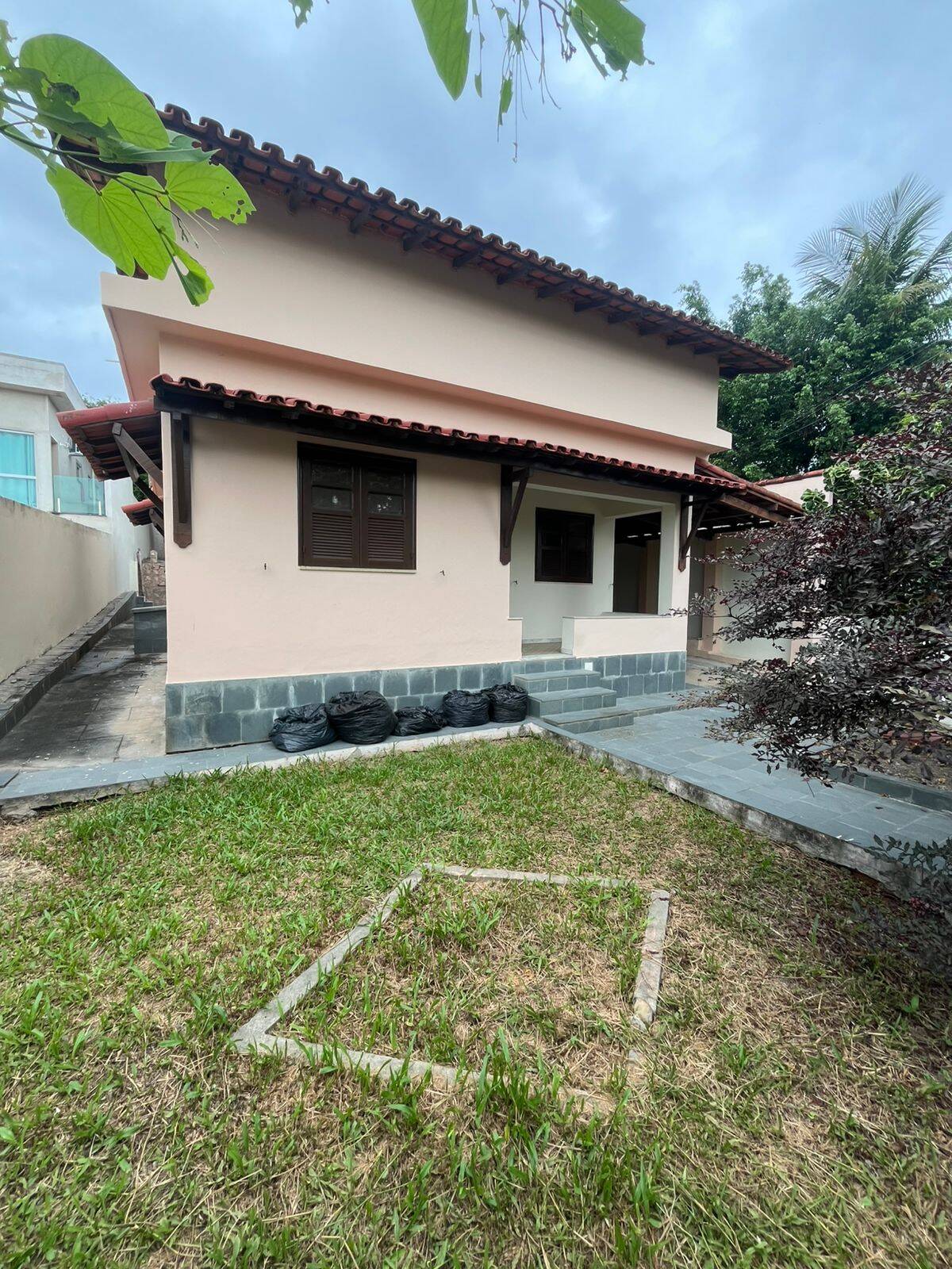 Casa à venda e aluguel com 3 quartos, 470m² - Foto 3