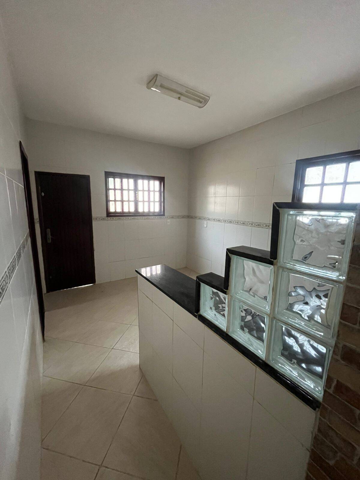 Casa à venda e aluguel com 3 quartos, 470m² - Foto 8