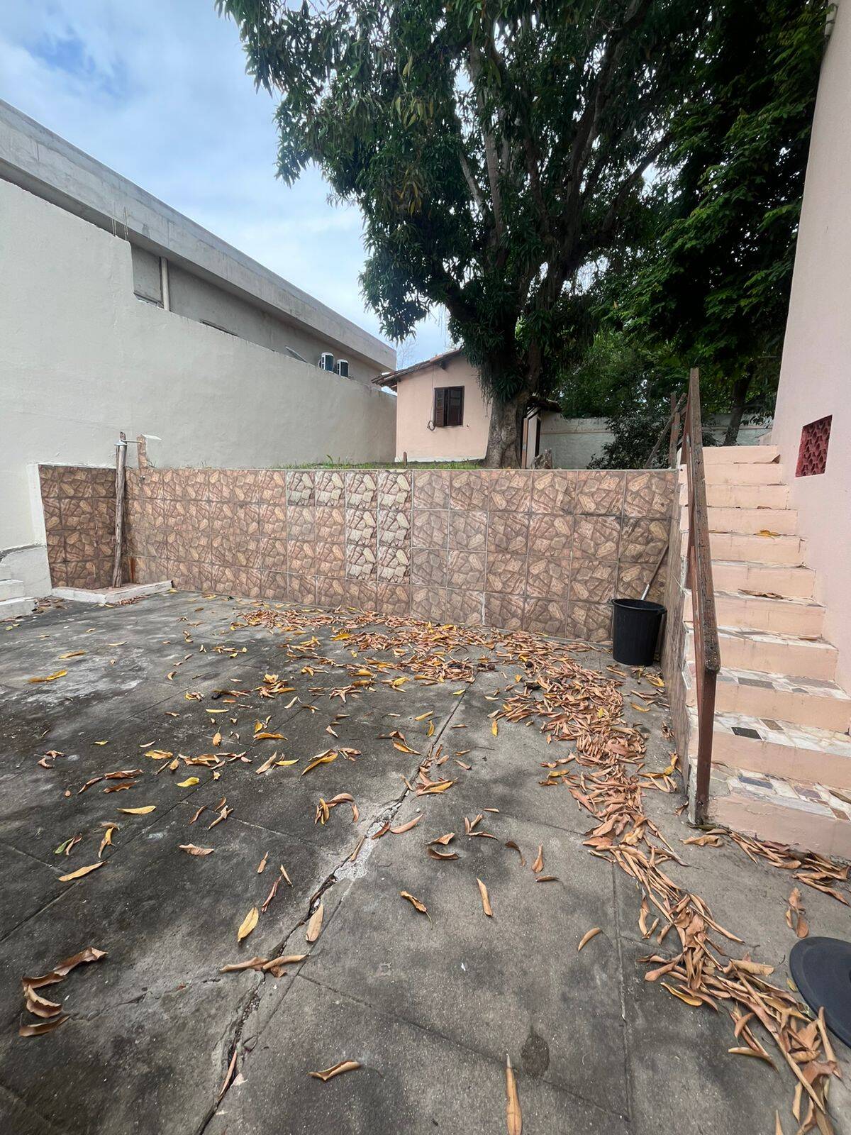 Casa à venda e aluguel com 3 quartos, 470m² - Foto 9
