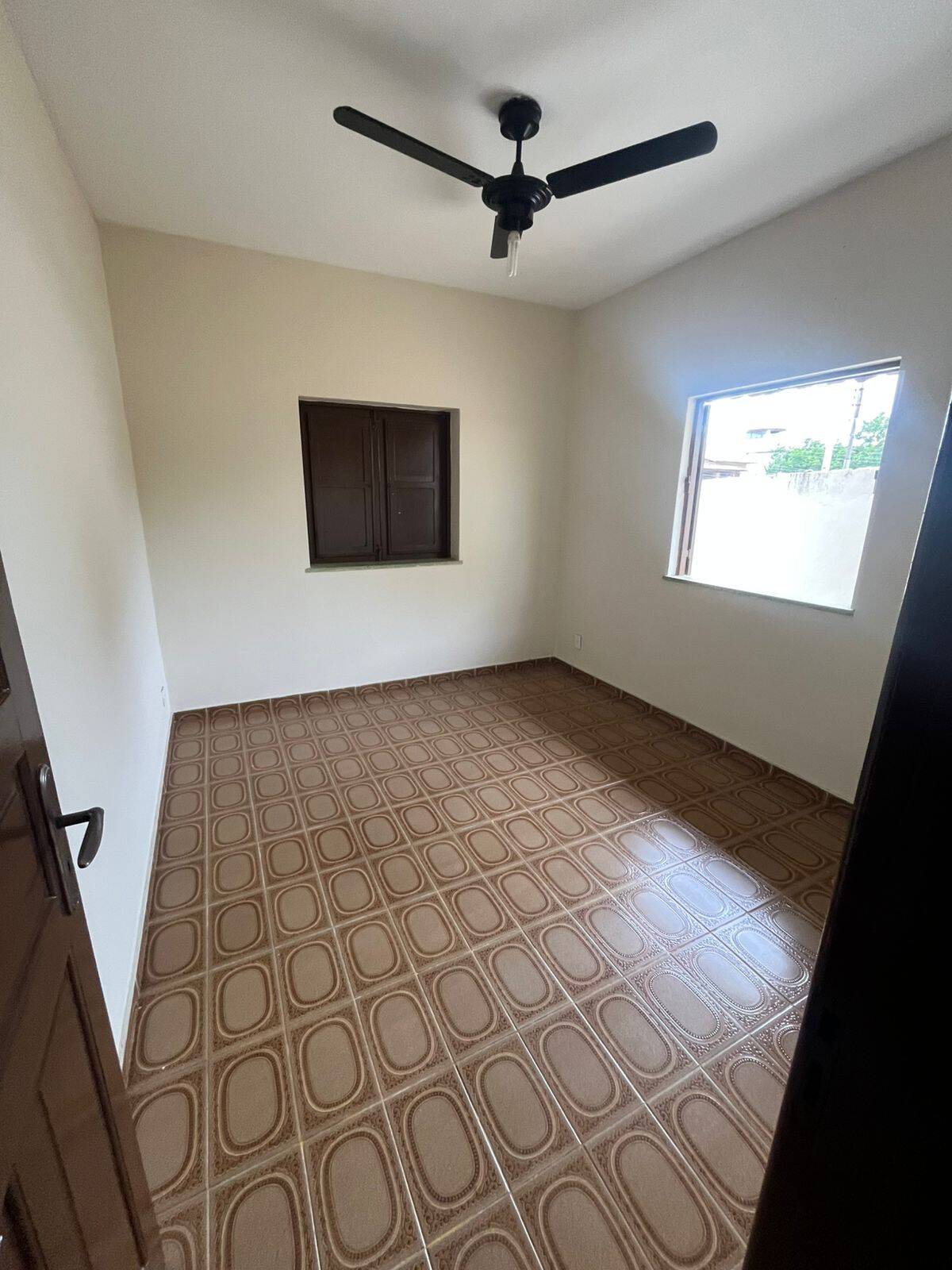 Casa à venda e aluguel com 3 quartos, 470m² - Foto 12