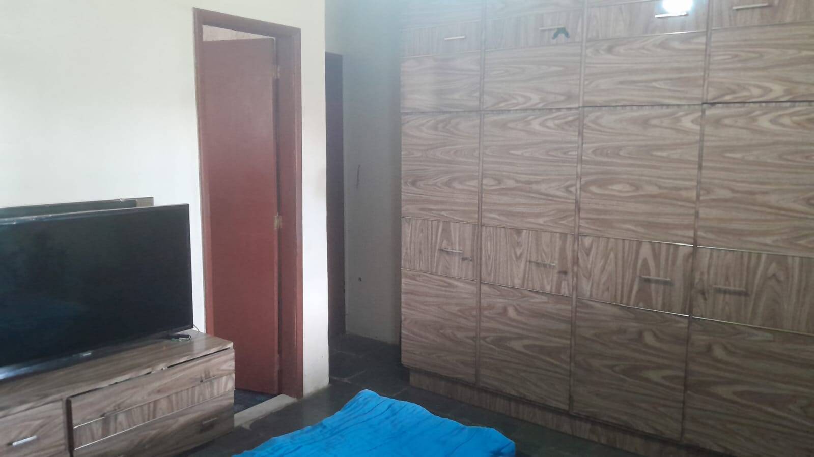 Casa à venda com 3 quartos, 100m² - Foto 5