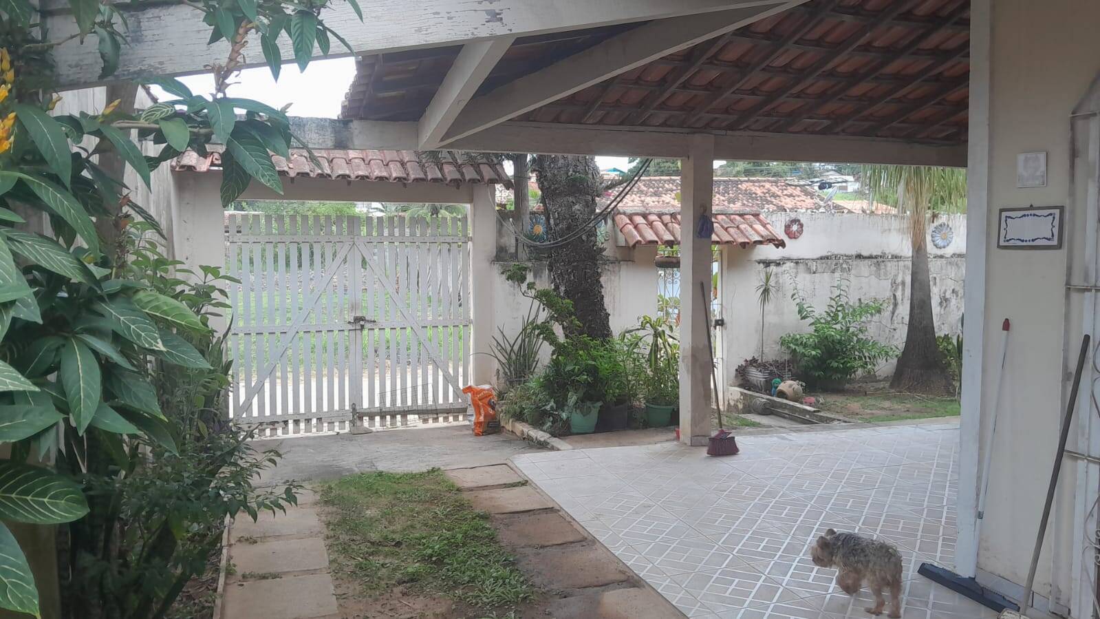 Casa à venda com 3 quartos, 100m² - Foto 13