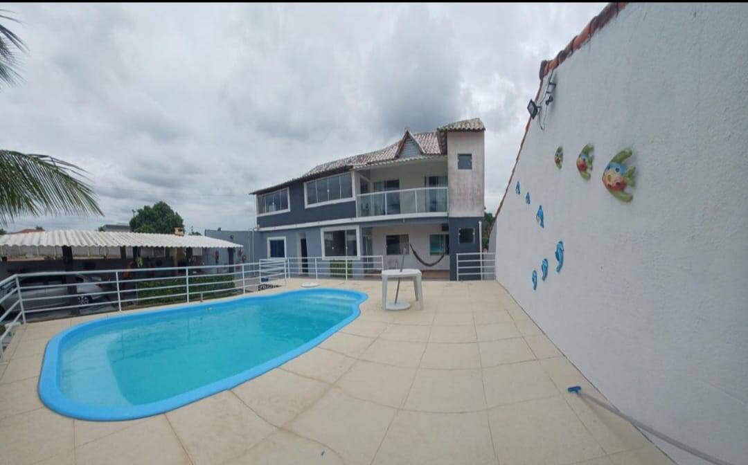 Casa, 5 quartos, 250 m² - Foto 1