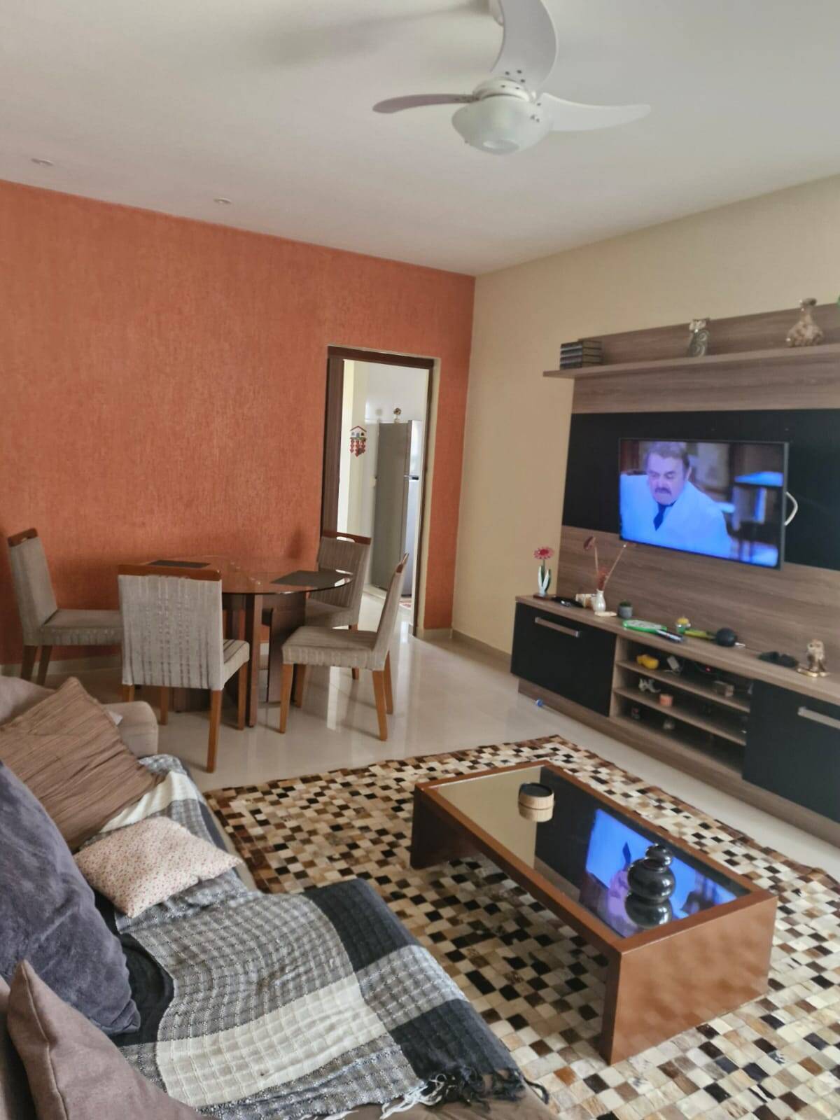 Casa à venda com 3 quartos, 131m² - Foto 3