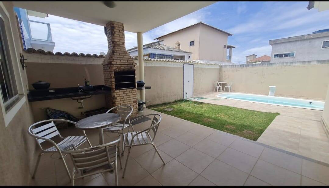 Casa à venda com 3 quartos, 131m² - Foto 15