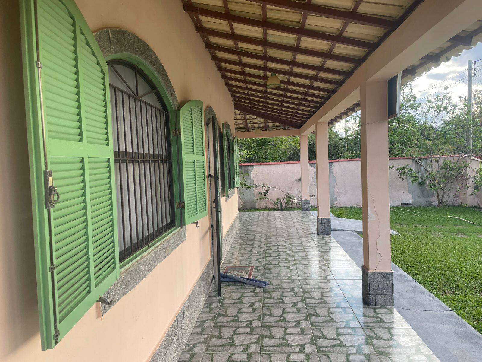 Casa à venda com 4 quartos, 249m² - Foto 4
