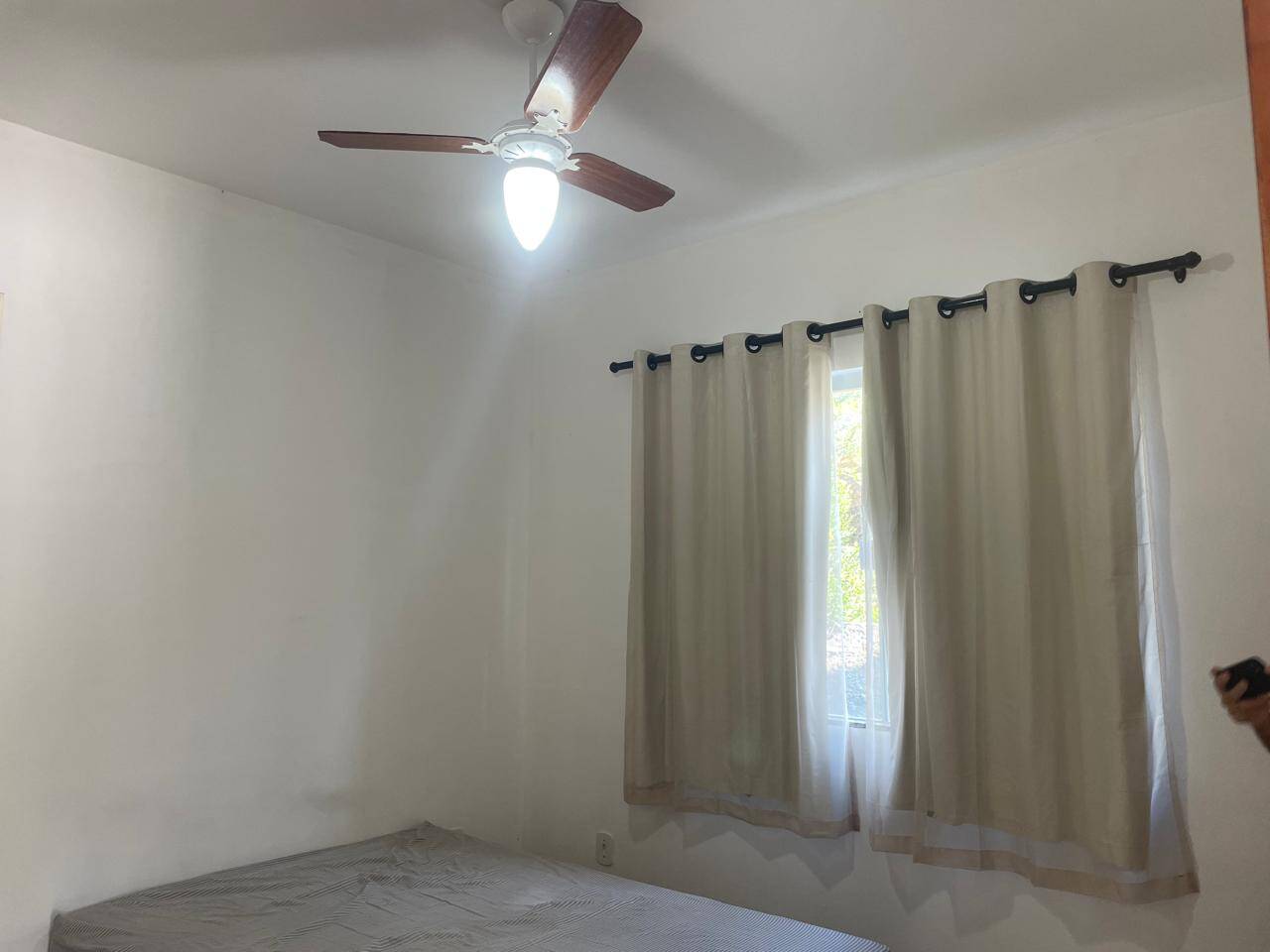 Casa à venda e aluguel com 3 quartos, 95m² - Foto 8