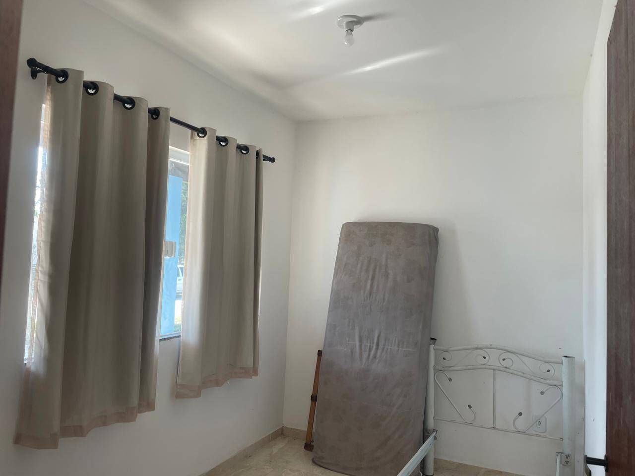 Casa à venda e aluguel com 3 quartos, 95m² - Foto 16