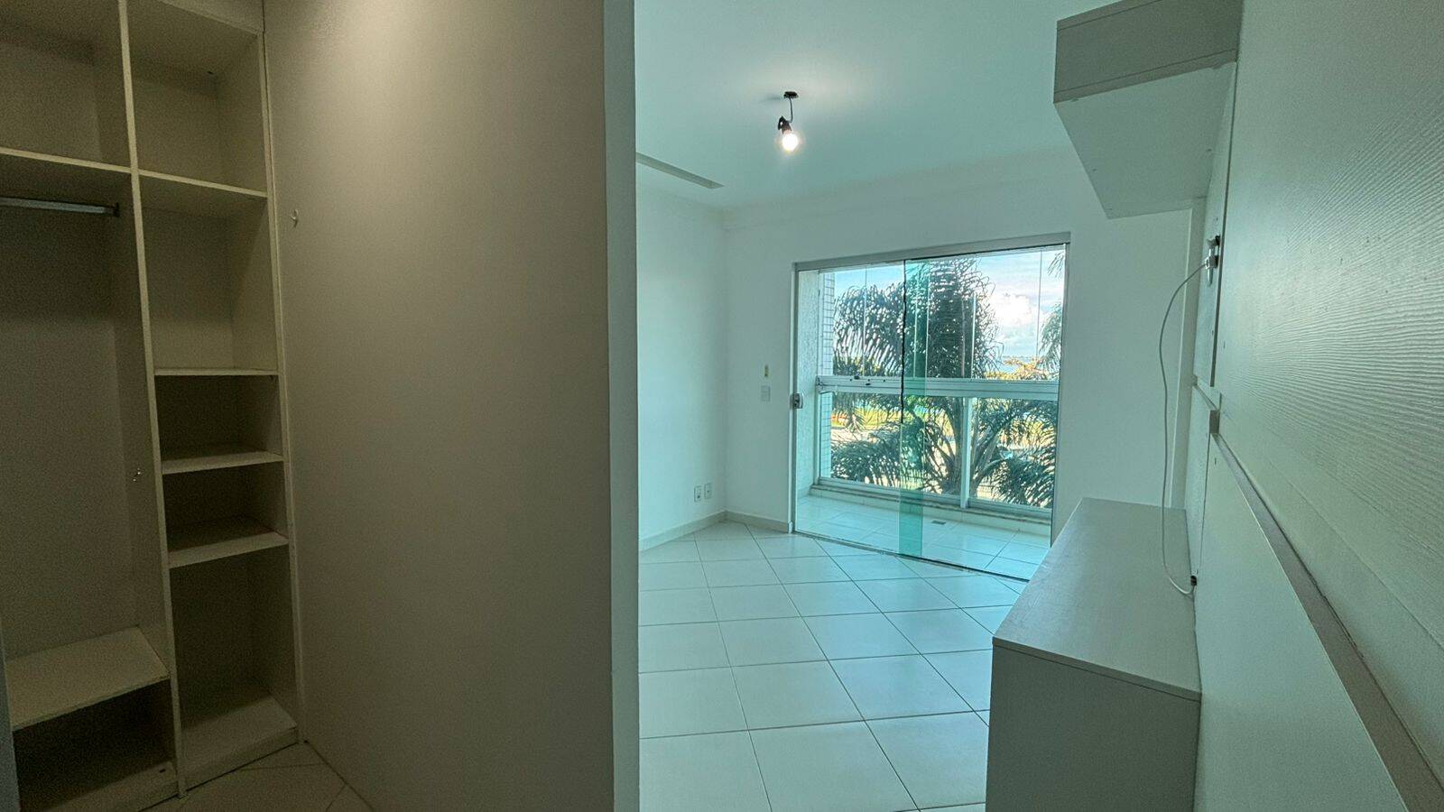 Apartamento à venda com 3 quartos, 180m² - Foto 12
