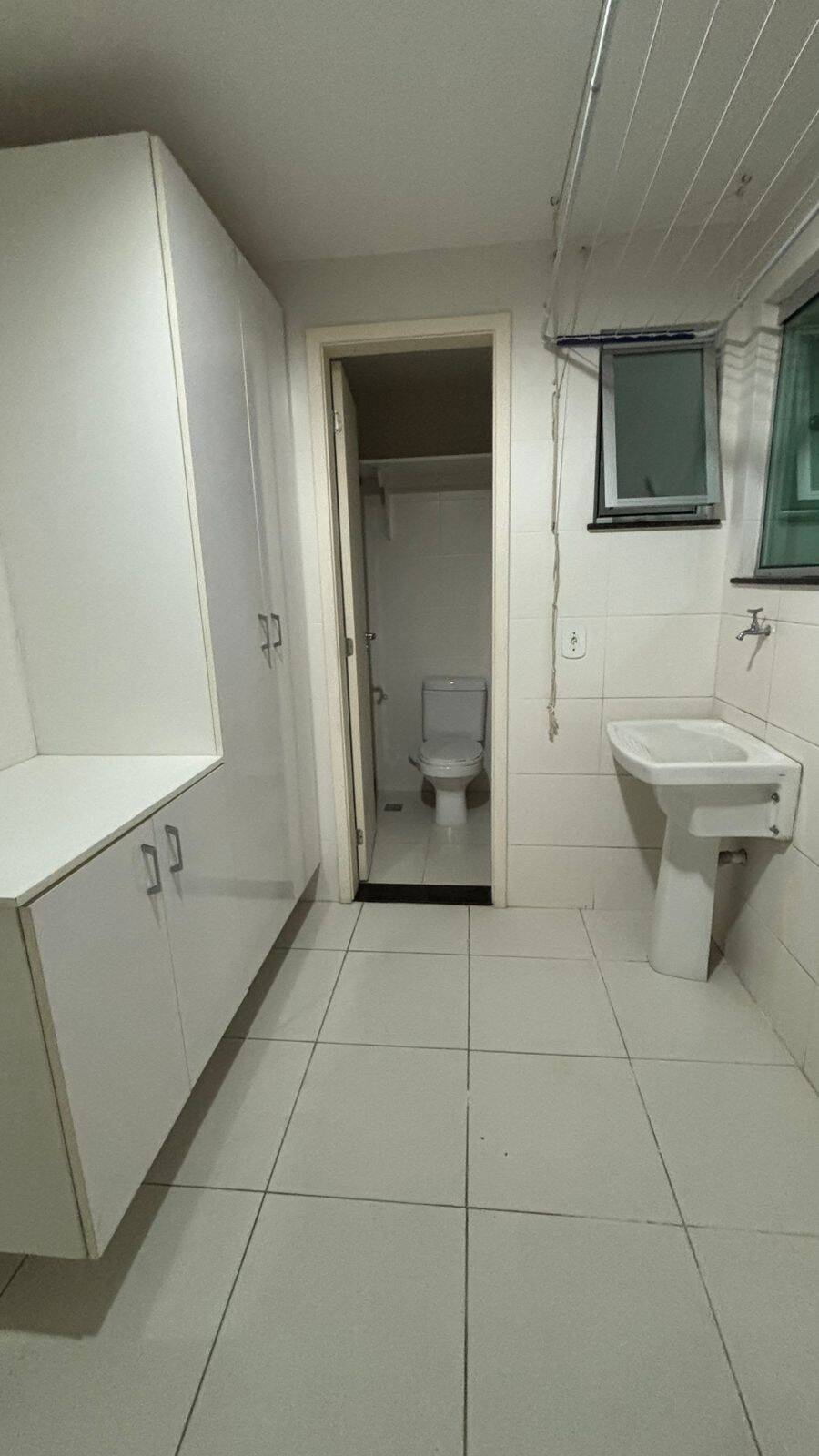 Apartamento à venda com 3 quartos, 180m² - Foto 15