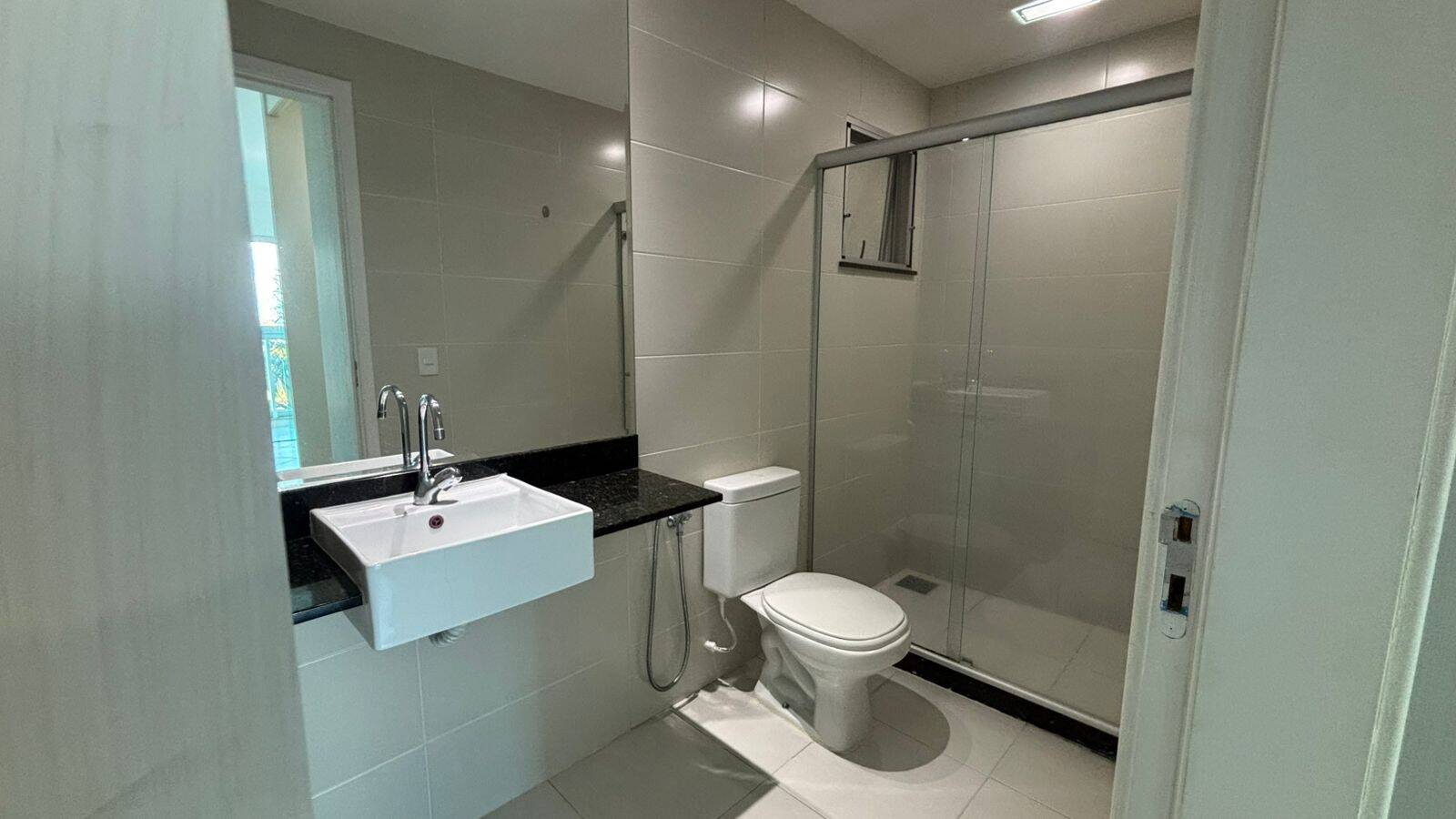 Apartamento à venda com 3 quartos, 180m² - Foto 14