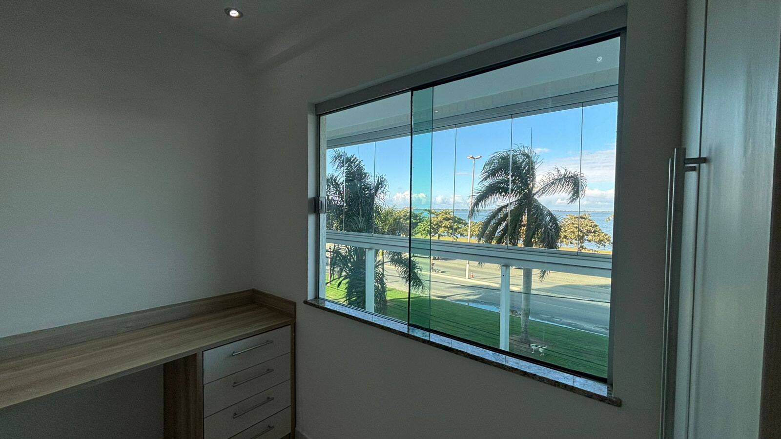 Apartamento à venda com 3 quartos, 180m² - Foto 16