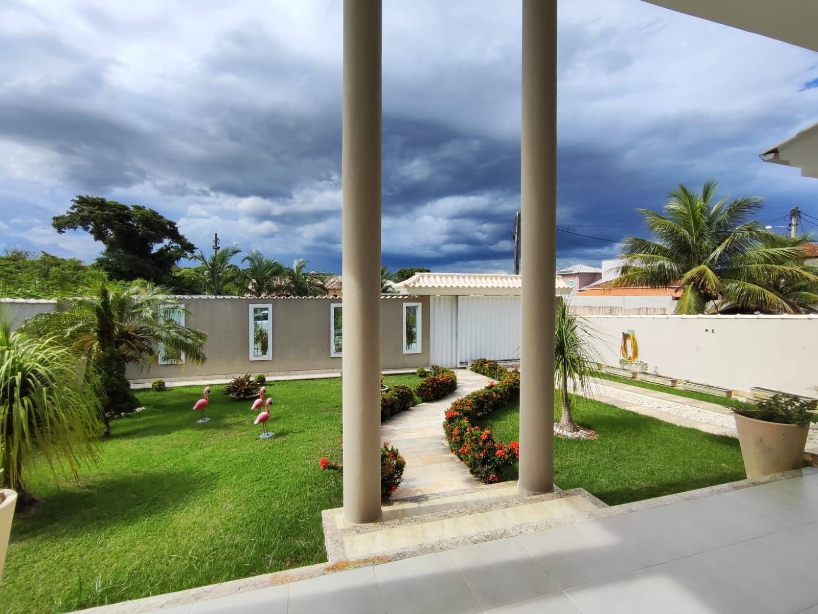 Casa à venda com 2 quartos, 160m² - Foto 2