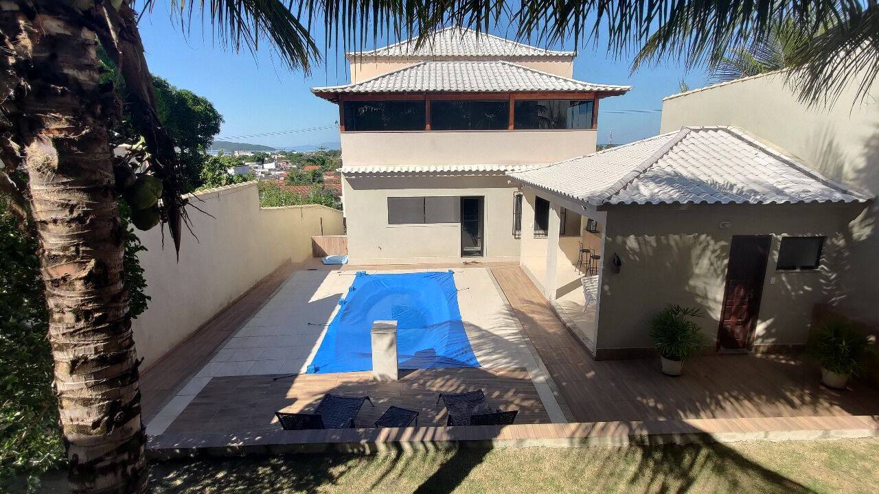 Casa à venda com 4 quartos, 480m² - Foto 1