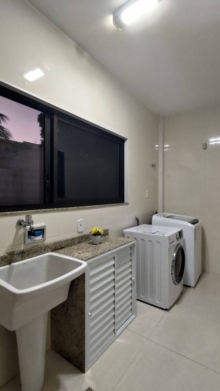 Casa à venda com 4 quartos, 480m² - Foto 35