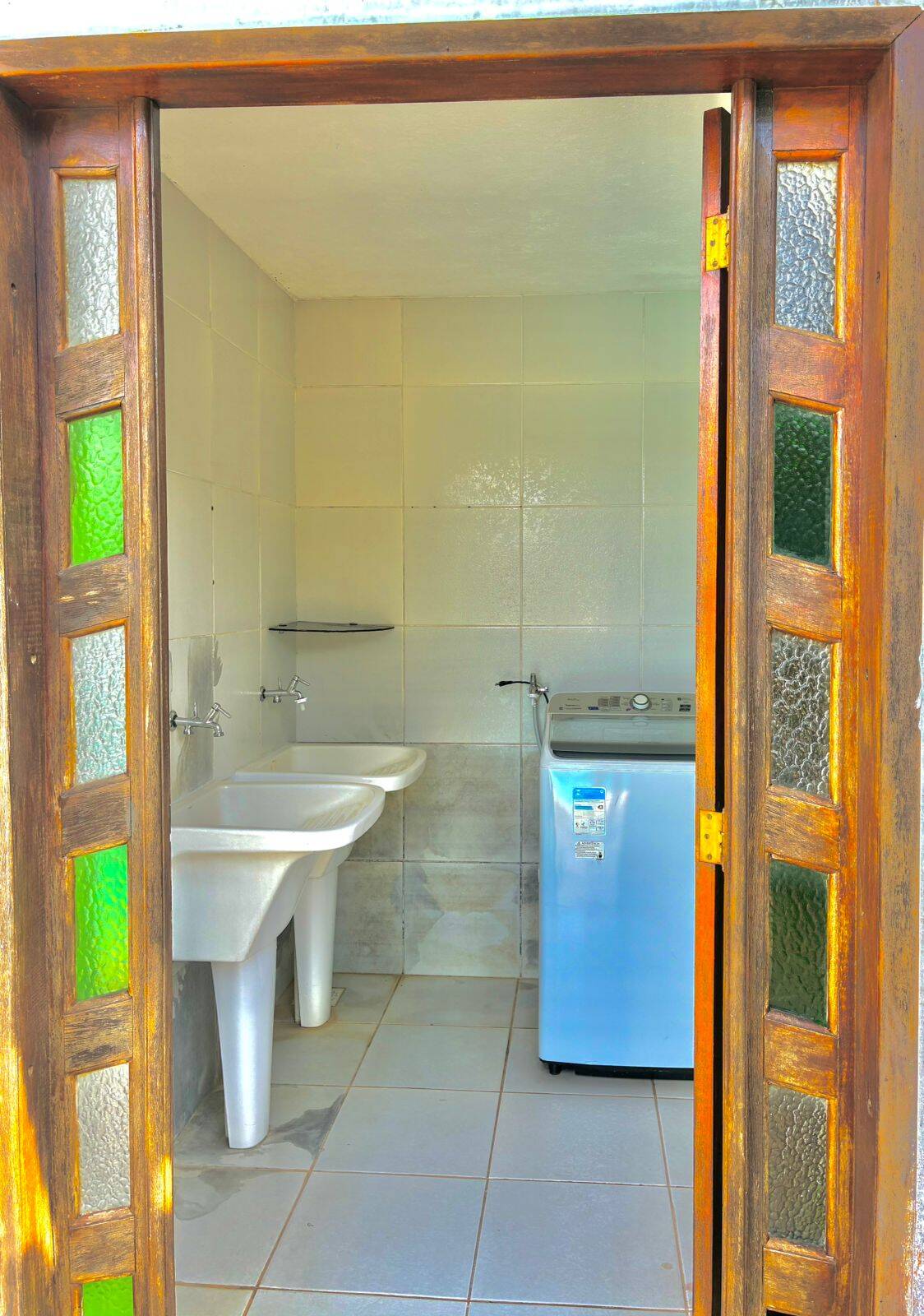 Casa para alugar com 5 quartos, 400m² - Foto 16