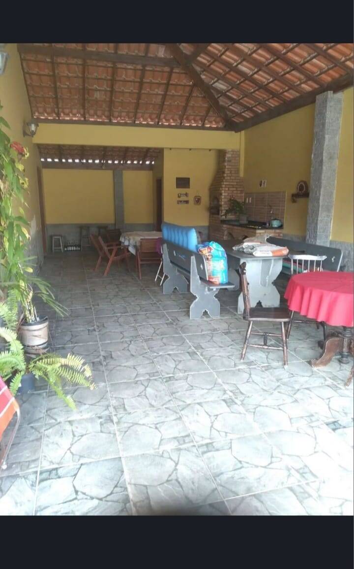 Casa à venda com 2 quartos, 130m² - Foto 4
