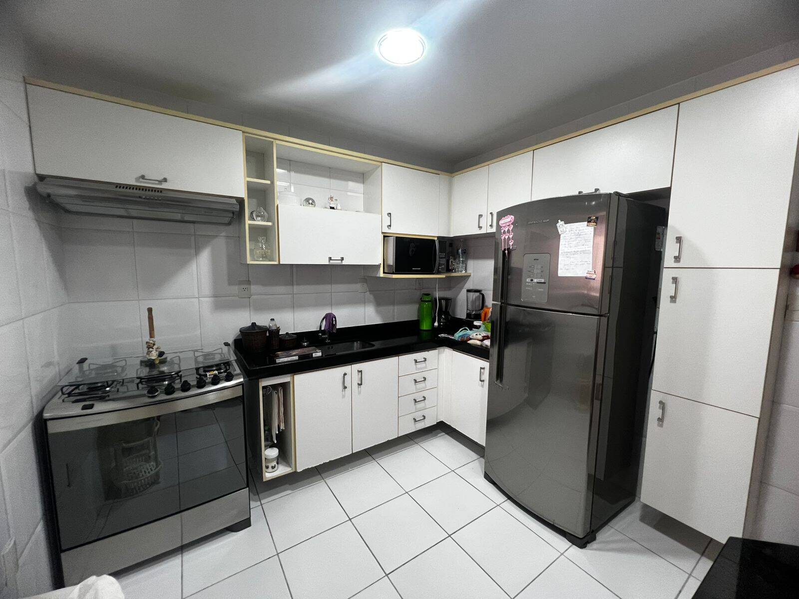 Apartamento à venda com 3 quartos, 148m² - Foto 9