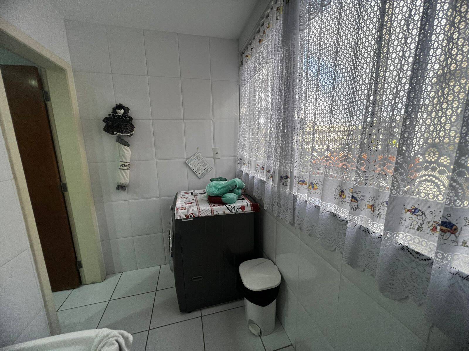 Apartamento à venda com 3 quartos, 148m² - Foto 11