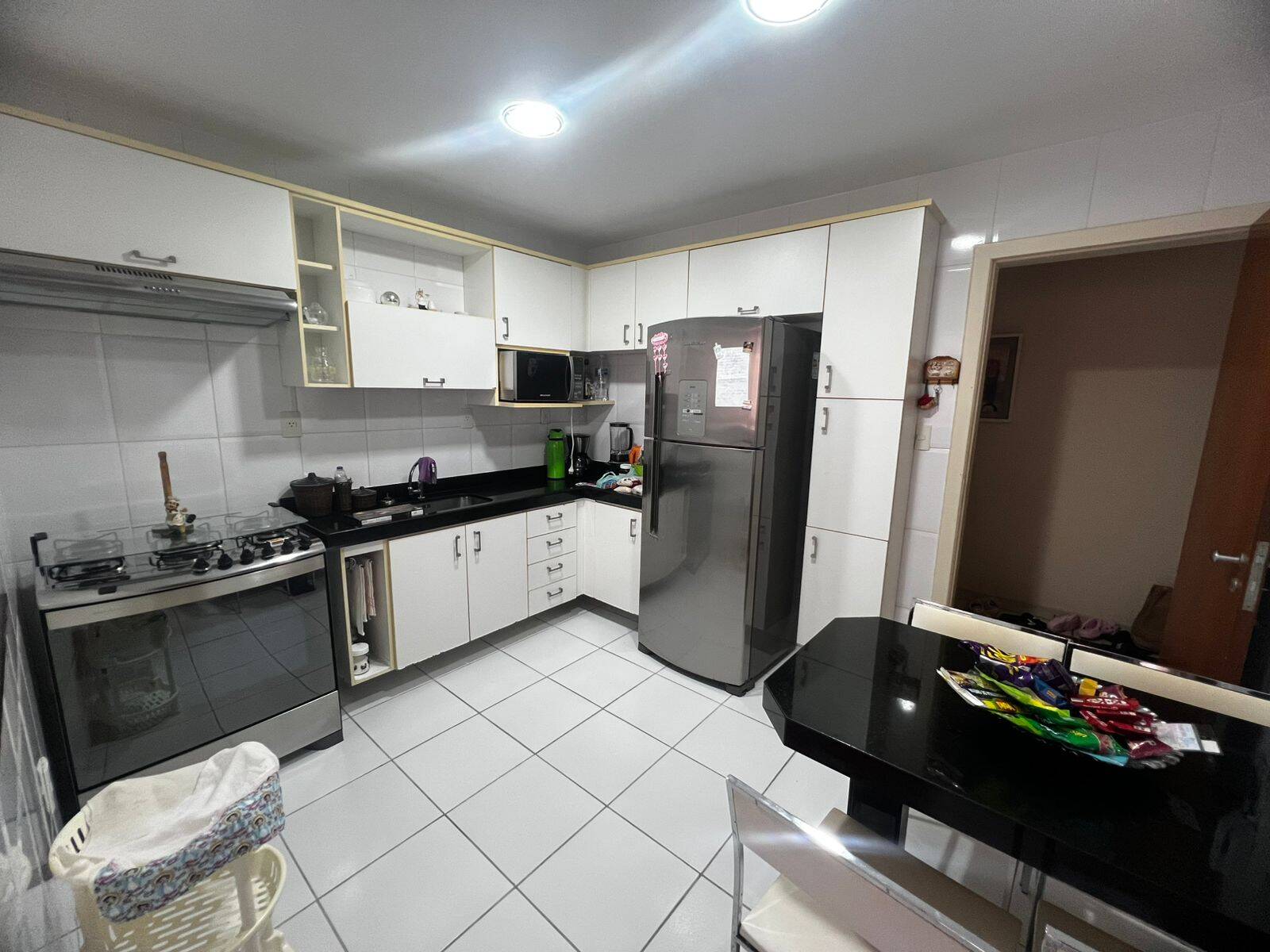 Apartamento à venda com 3 quartos, 148m² - Foto 7