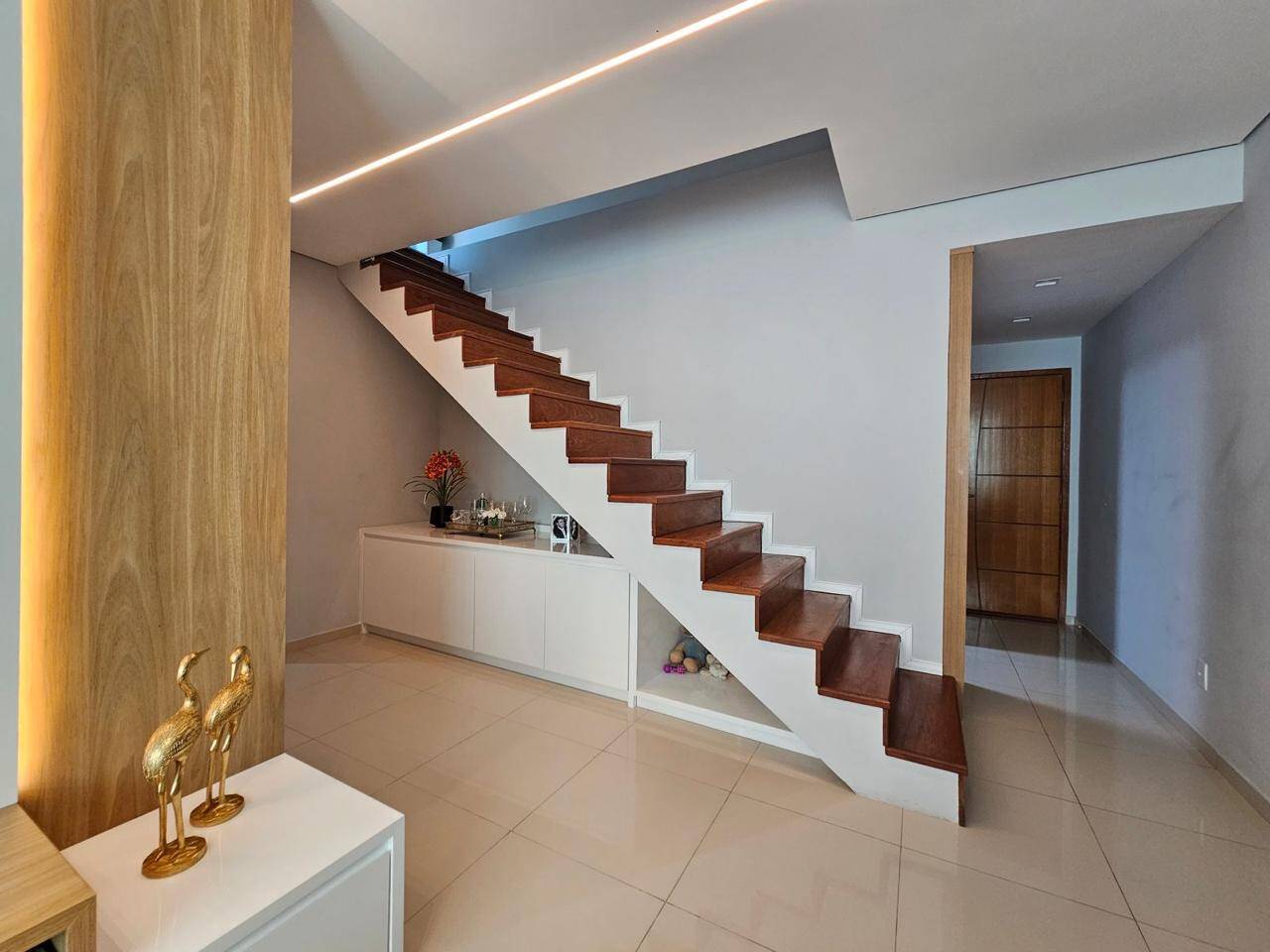 Casa à venda com 2 quartos, 1323376m² - Foto 3