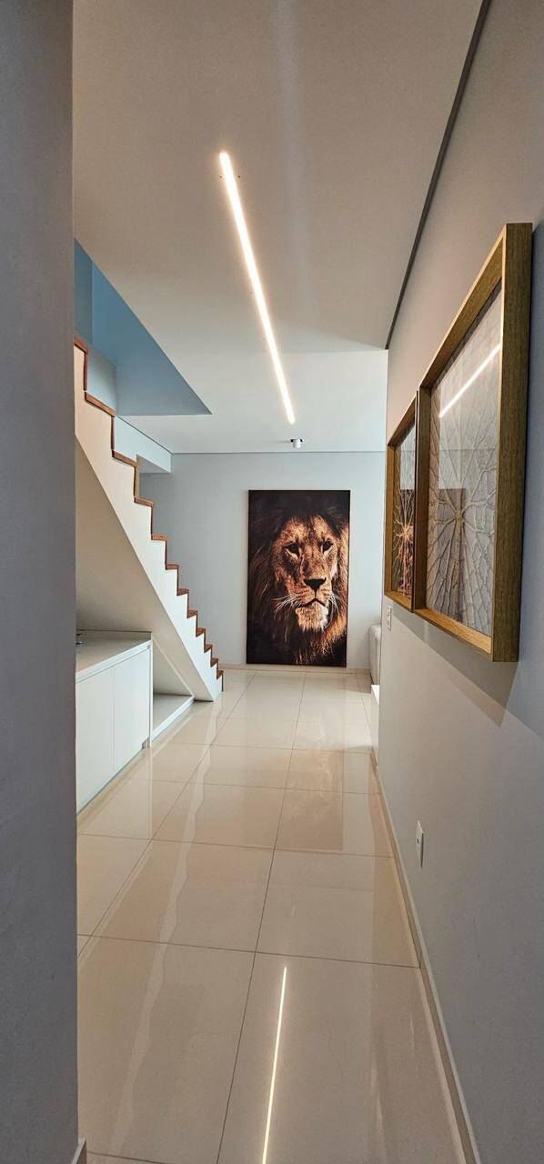 Casa à venda com 2 quartos, 1323376m² - Foto 2