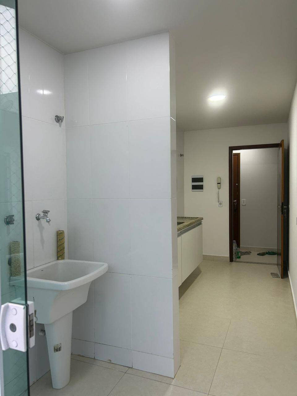 Apartamento à venda e aluguel com 2 quartos, 99m² - Foto 18