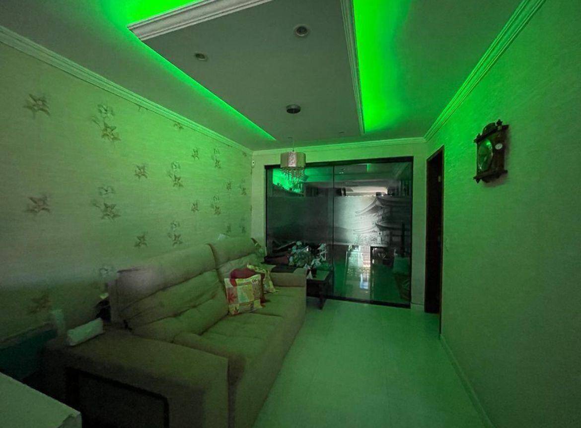 Casa à venda com 5 quartos, 299m² - Foto 13