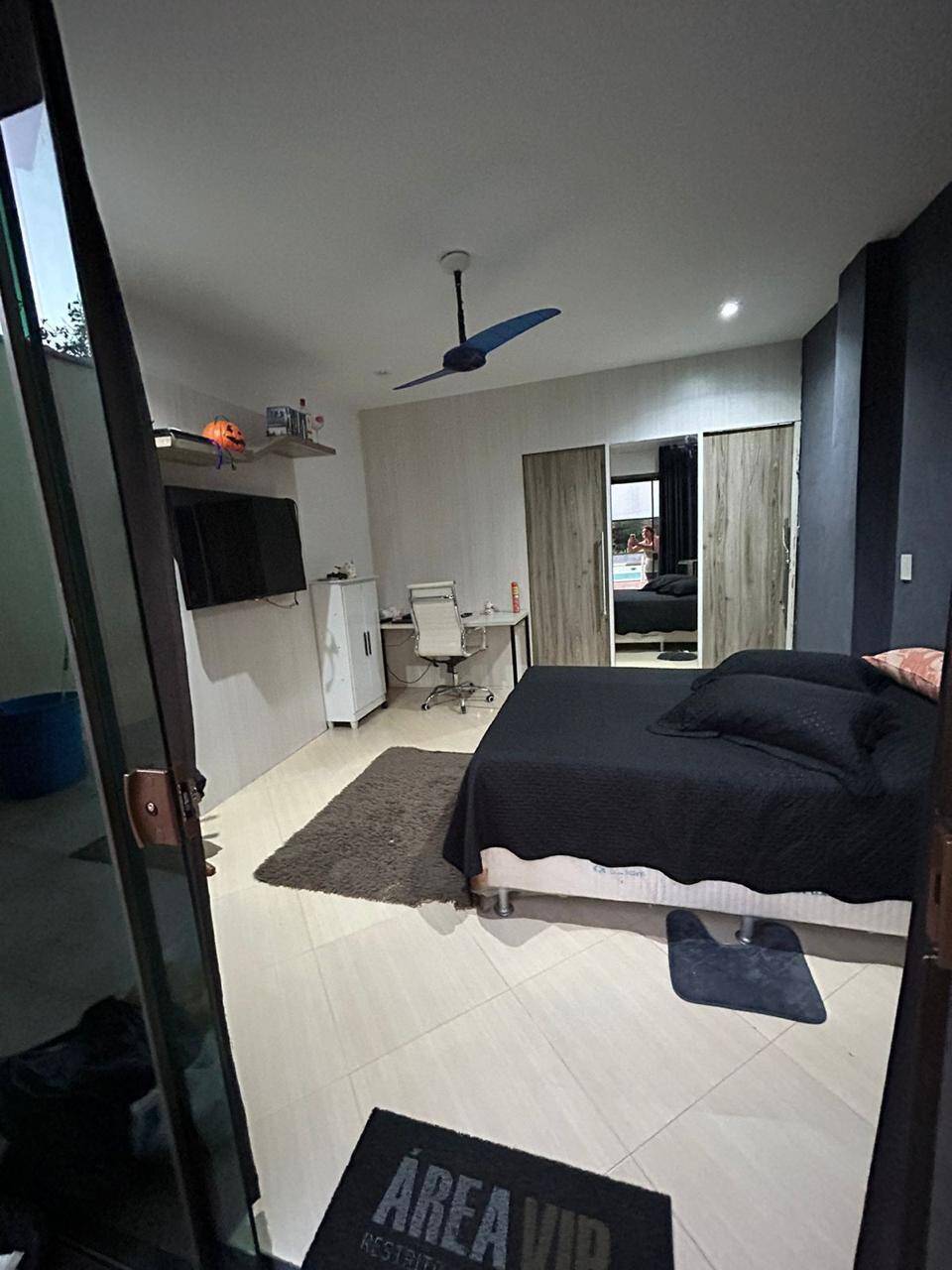 Casa à venda com 5 quartos, 299m² - Foto 22