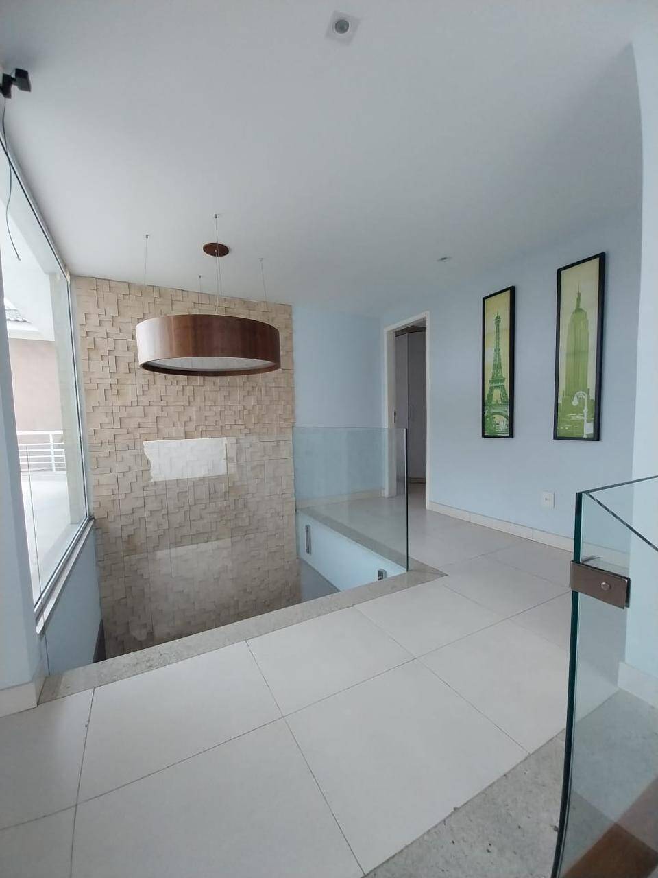 Casa à venda com 4 quartos, 341m² - Foto 15
