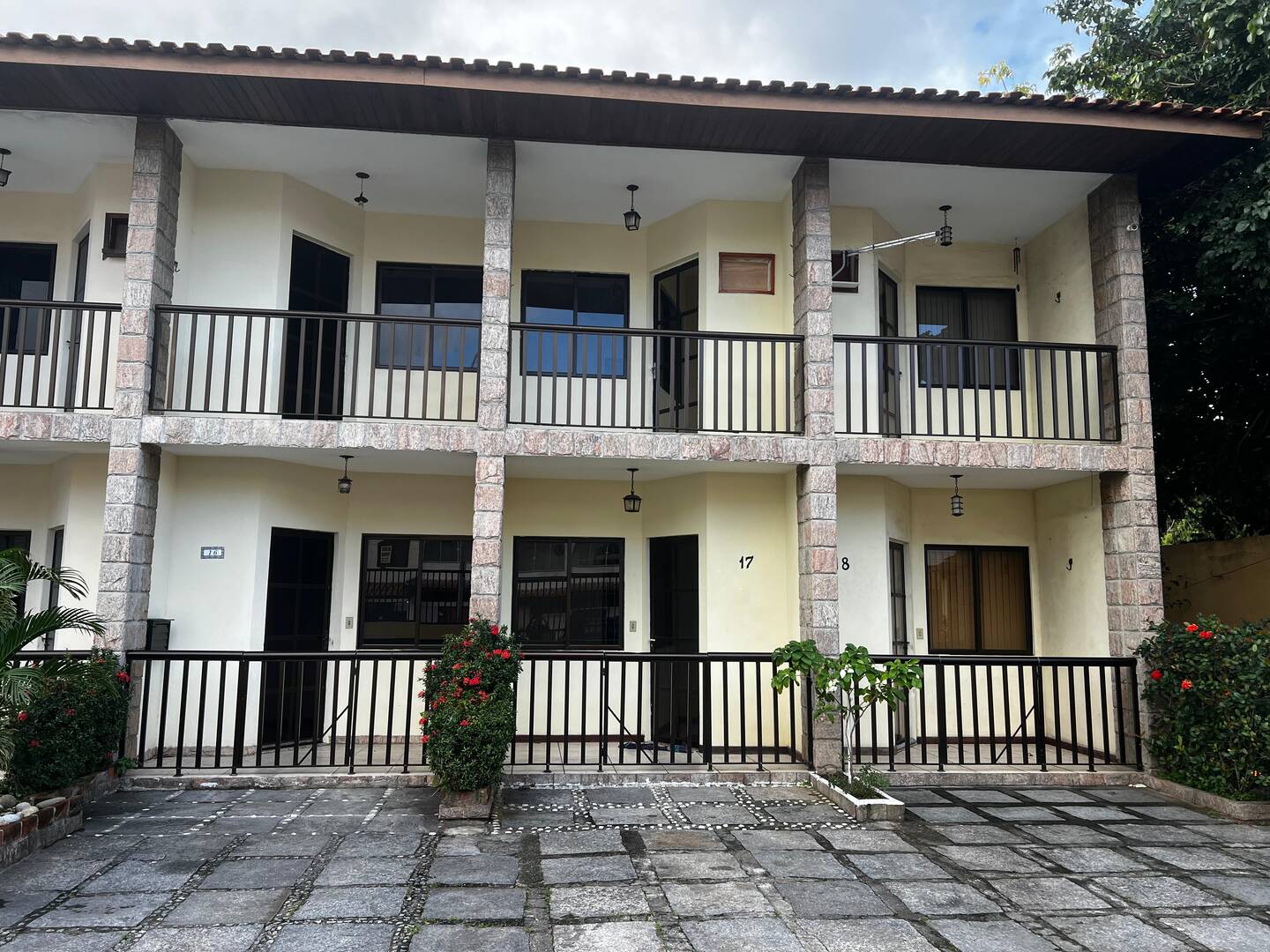 Apartamento para alugar com 2 quartos, 72m² - Foto 11