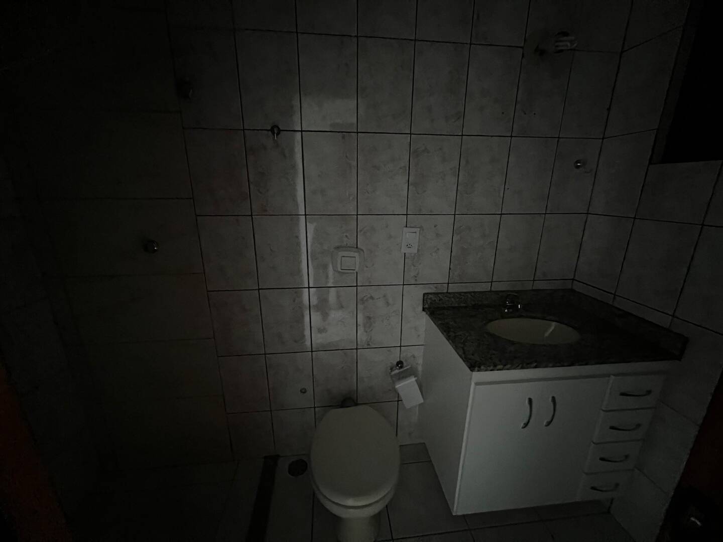 Apartamento para alugar com 2 quartos, 72m² - Foto 17