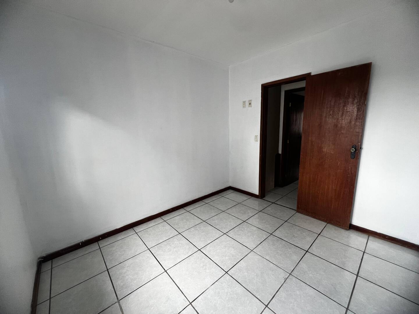 Apartamento para alugar com 2 quartos, 72m² - Foto 18