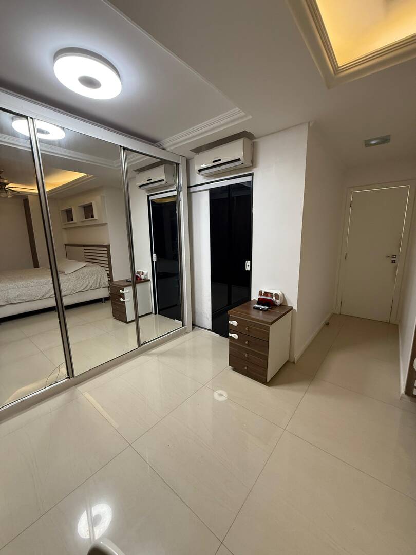 Casa para alugar com 2 quartos, 120m² - Foto 13