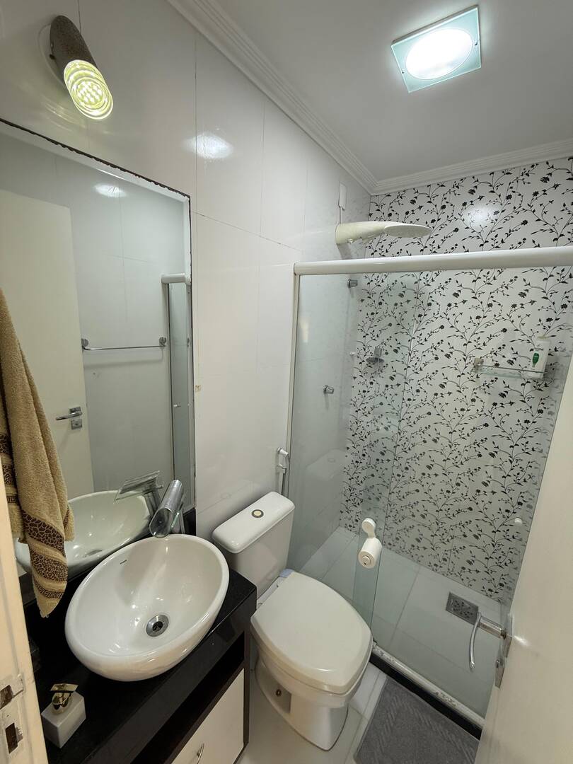 Casa para alugar com 2 quartos, 120m² - Foto 25
